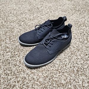 Steve Madden Brugby Little Boy Oxfords | Size 2 | Black